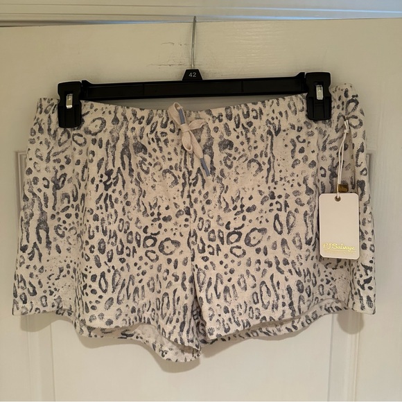 Leopard Print PJ Salvage Pajama Shorts - Picture 1 of 2